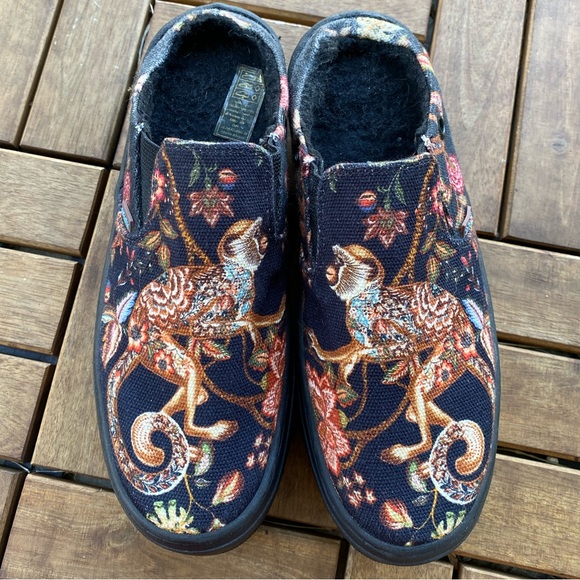 FARM Rio Shoes - FARM RIO Eclectic Bohemian Monkey slip on platform clogs